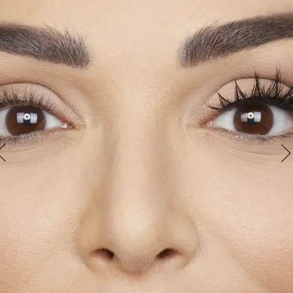 HUDA BEAUTY Classic Lash - Picture 5 of 7